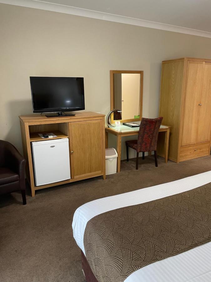 Noah'S Mid City Motor Inn Muswellbrook Buitenkant foto