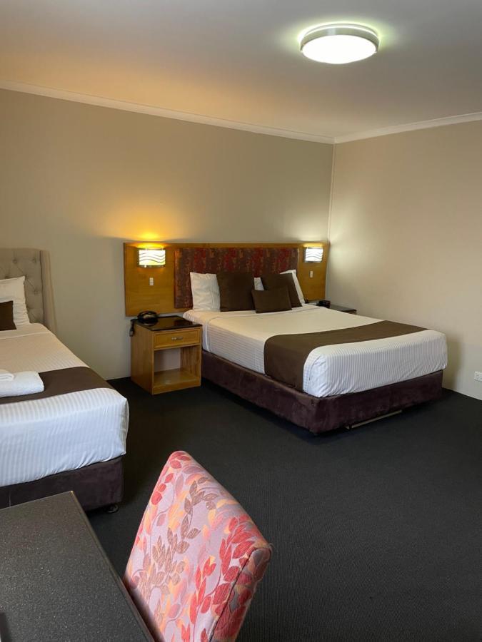 Noah'S Mid City Motor Inn Muswellbrook Buitenkant foto