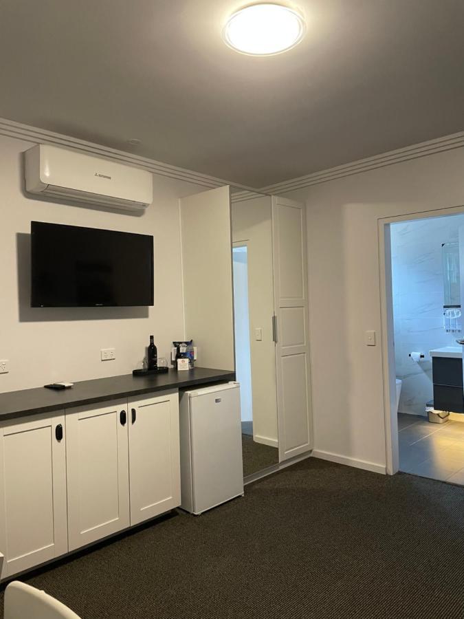 Noah'S Mid City Motor Inn Muswellbrook Buitenkant foto