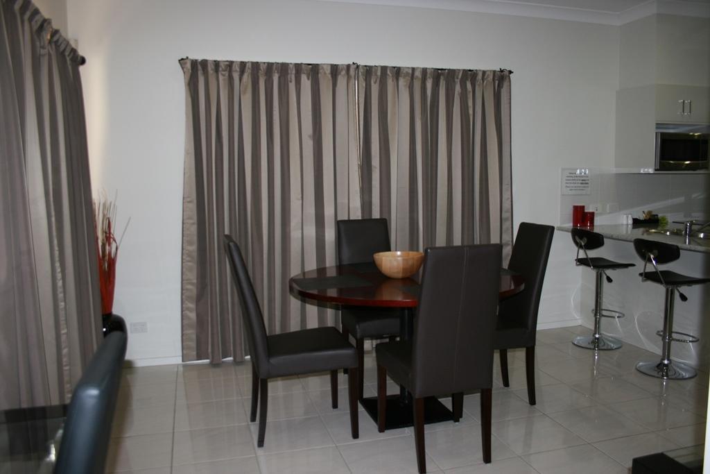 Noah'S Mid City Motor Inn Muswellbrook Kamer foto