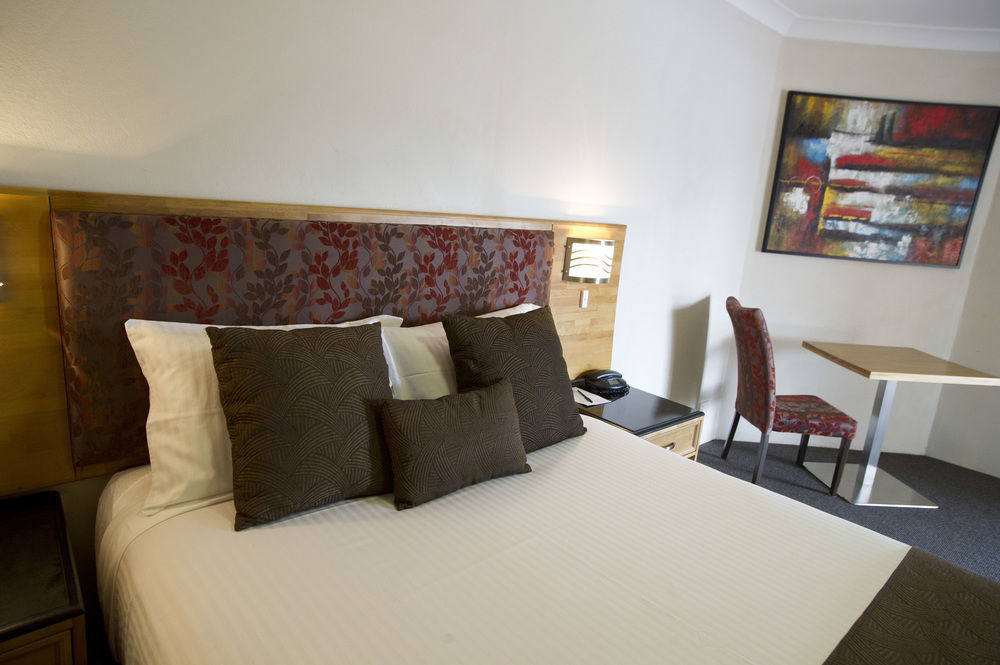 Noah'S Mid City Motor Inn Muswellbrook Buitenkant foto